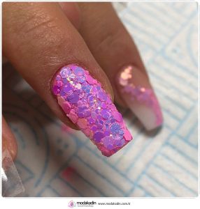 Bir Sonraki Manikurunuze Ilham Verecek Tam Kapatici Tirnak Tasarim Fikirleri 2023 03 1