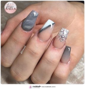 Bir Sonraki Manikurunuze Ilham Verecek Tam Kapatici Tirnak Tasarim Fikirleri 2023 30 1