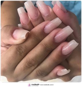 Bir Sonraki Manikurunuze Ilham Verecek Tam Kapatici Tirnak Tasarim Fikirleri 2023 48 1