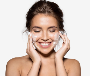 Evde doğal yüz temizliği nasıl yapılır