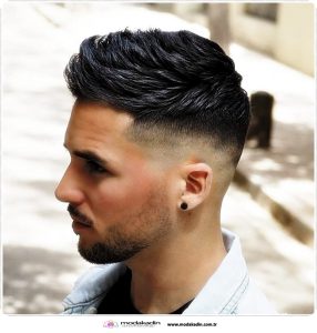 Erkekler-Icin-Sakalli-Kisa-Sac-Modelleri-202303