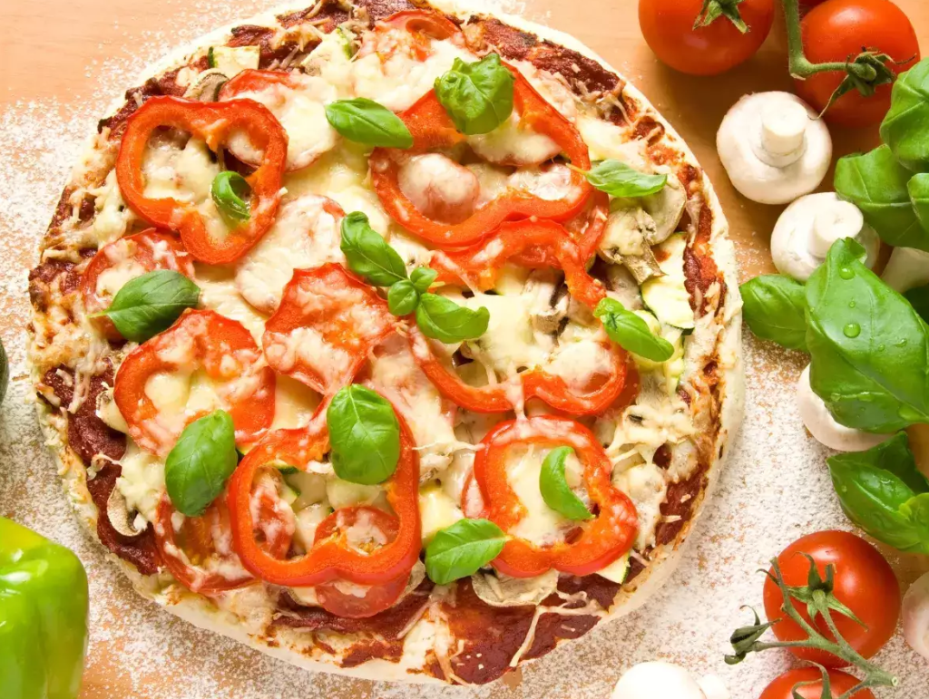 Evde kolay pizza nasıl yapılır