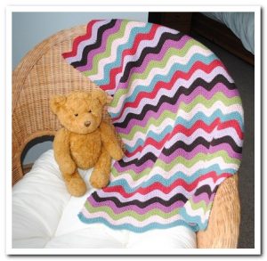 renkli orgu bebek battaniye 1